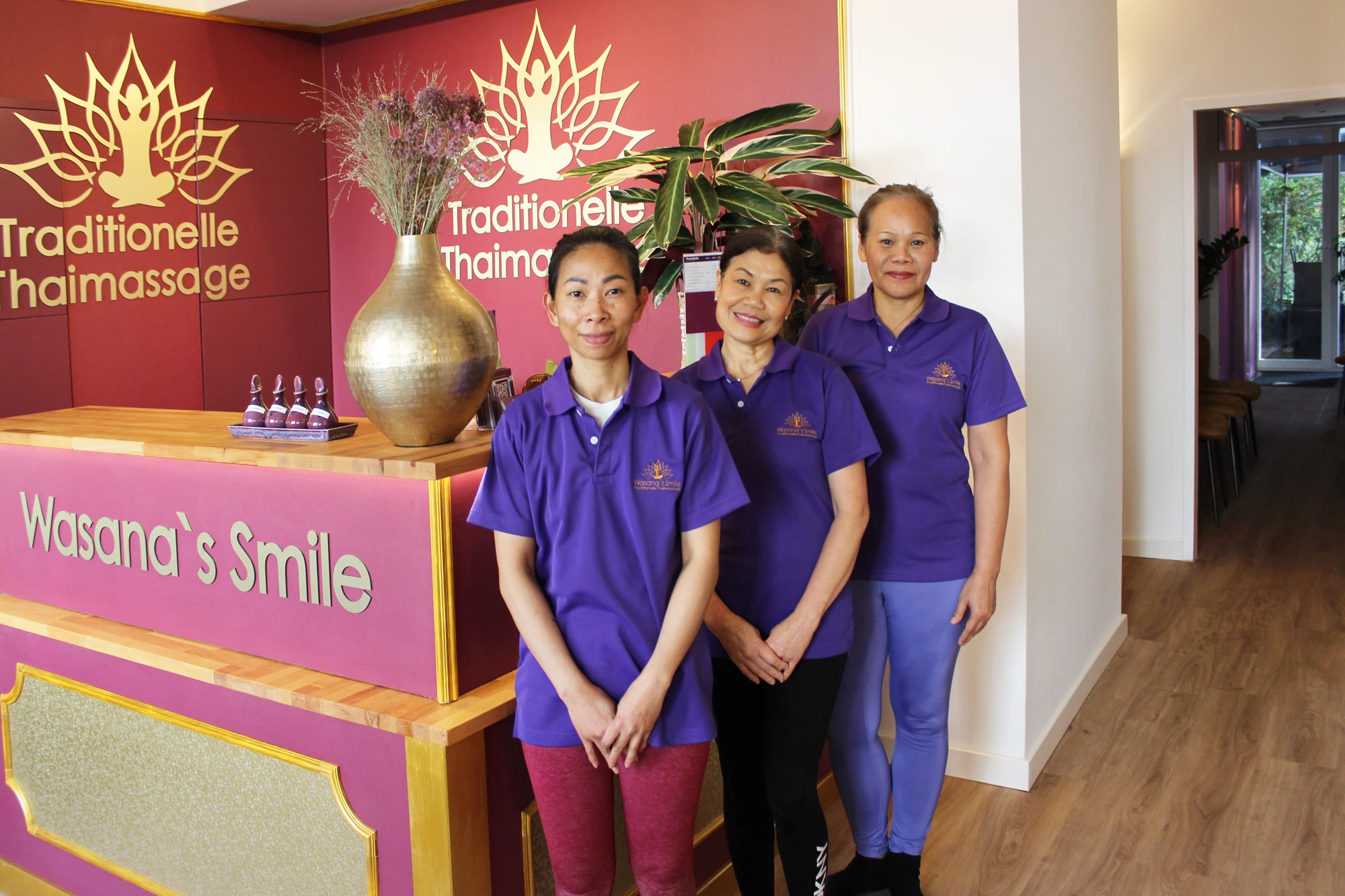 Thai Massage Team