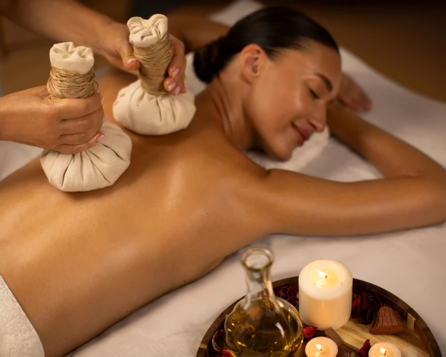 Kräuterstempelmassage 